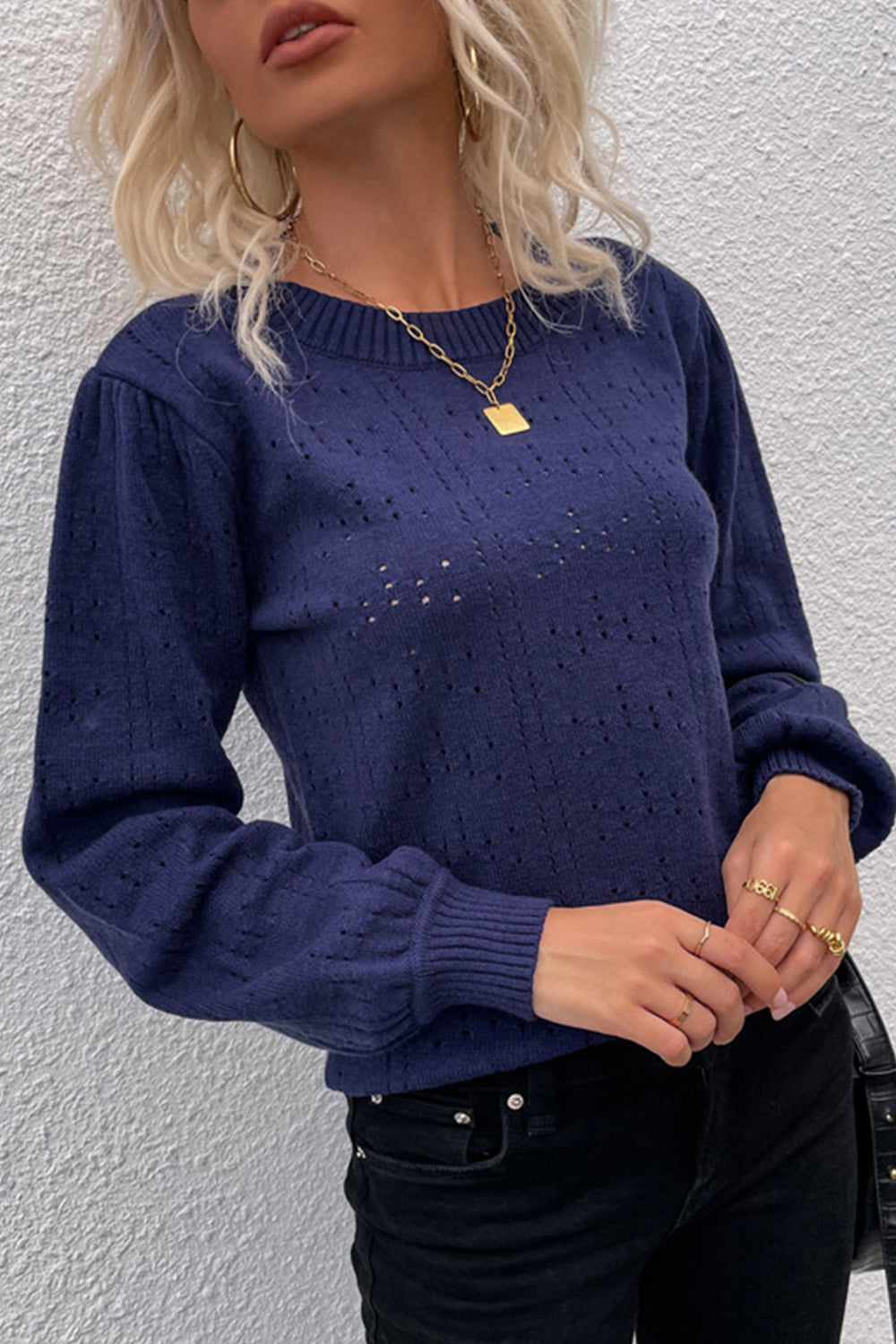 Régine | Modischer und minimalistischer Winterpullover