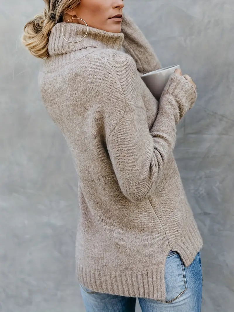 Iliana | Moderner und vielseitiger Winterpullover