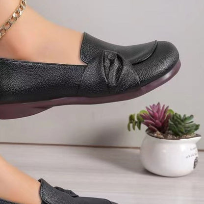 Gianna® | Loafers aus Leder mit Knotenbesatz