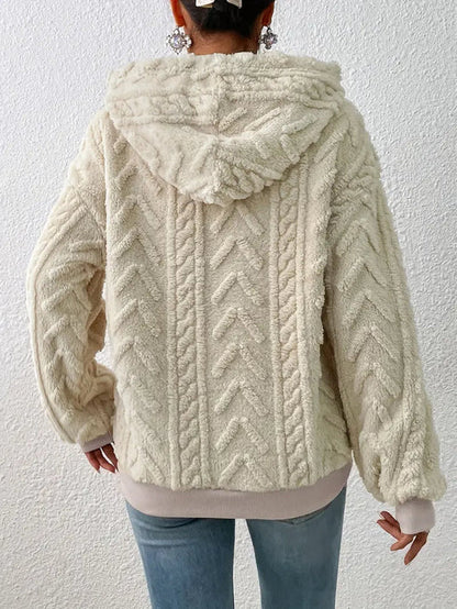 Aeronwen | Zeitloser und eleganter Winterpullover