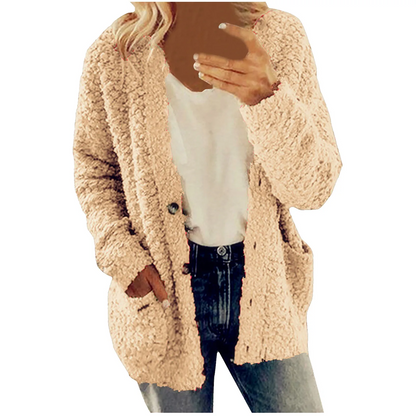 Frigga | Zeitlose und elegante Winter-Strickjacke