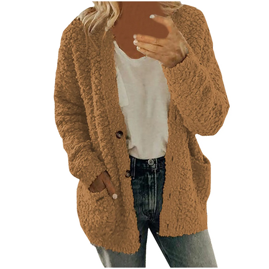 Frigga | Zeitlose und elegante Winter-Strickjacke