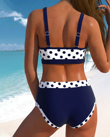 Dorothea® | Trendige Bikinis mit hoher Taille