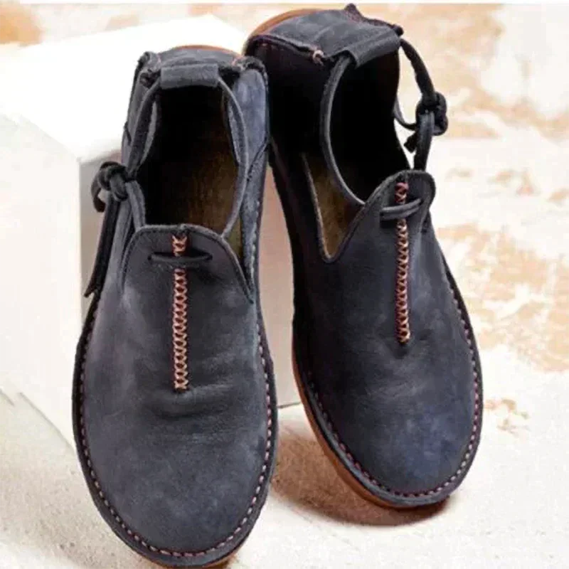 Elegant and detailed supportive winter Shoes