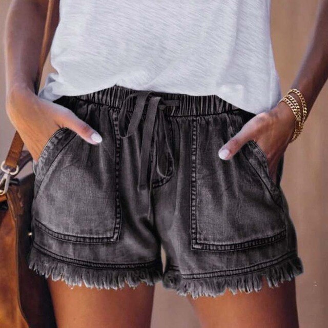 Astra® | Feminine und leichte Shorts