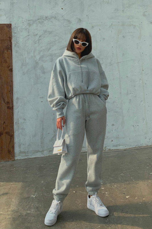 Úrsula® | Moderner und cooler Hoodie und Hose