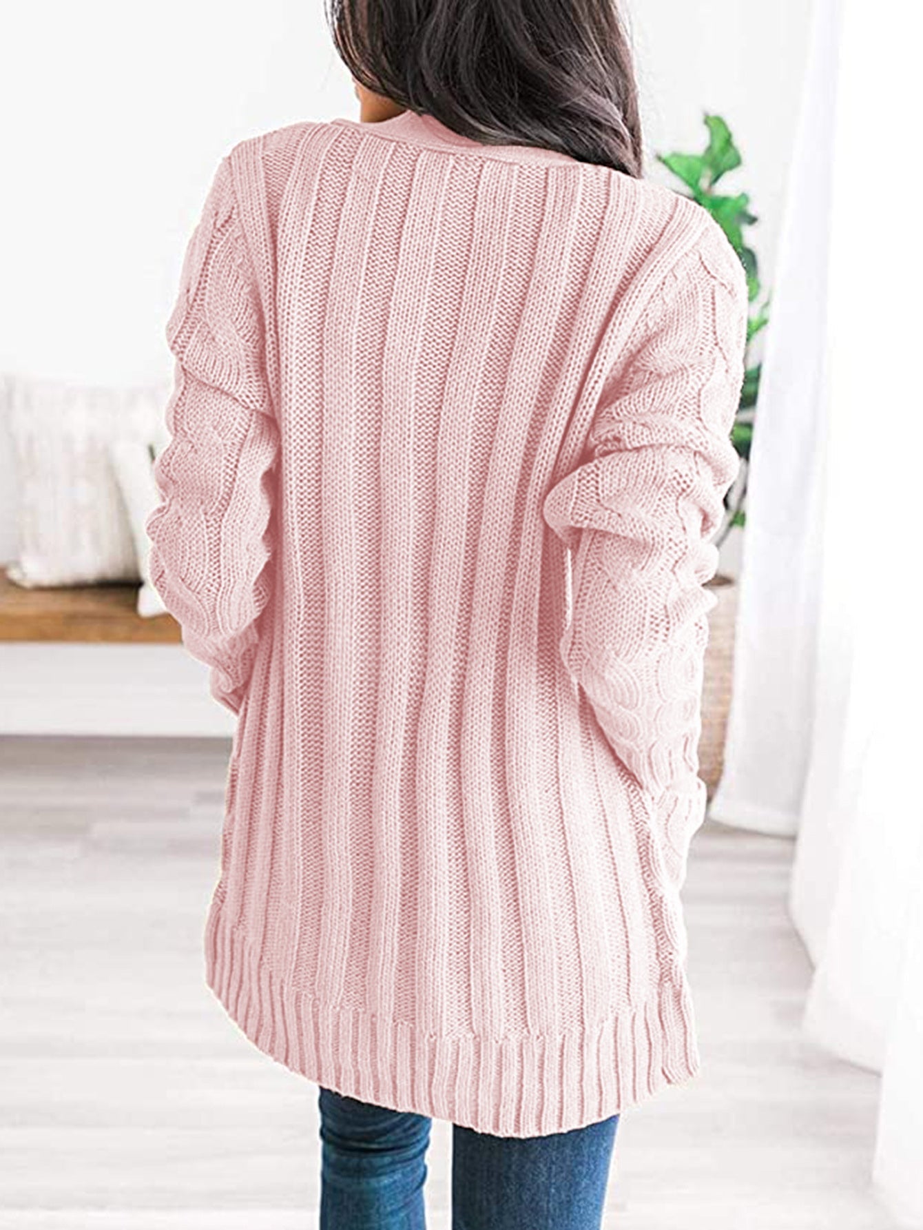 Lila® | Klassische und stilvolle Strickjacke