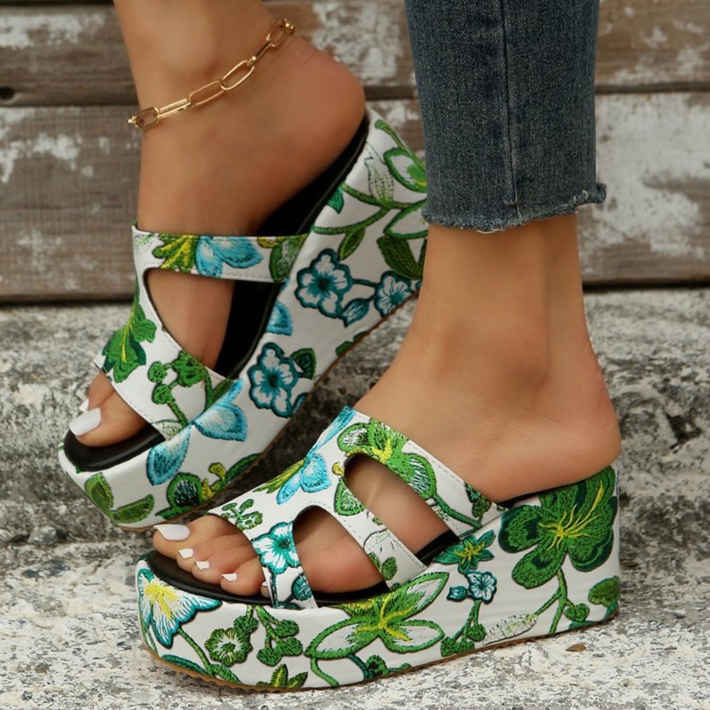 Evelyn® | Cutout Floral Peep Toe Sandalen