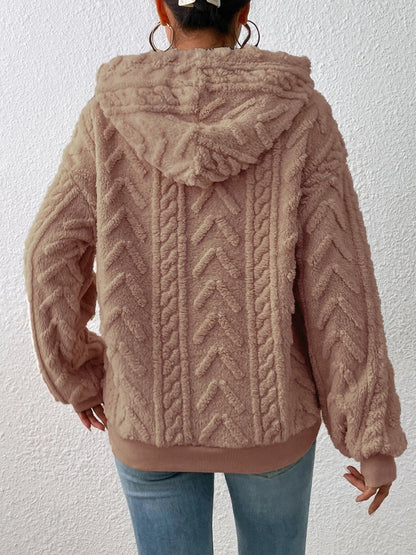 Annalena | Klassischer und stylischer Winter Hoodie