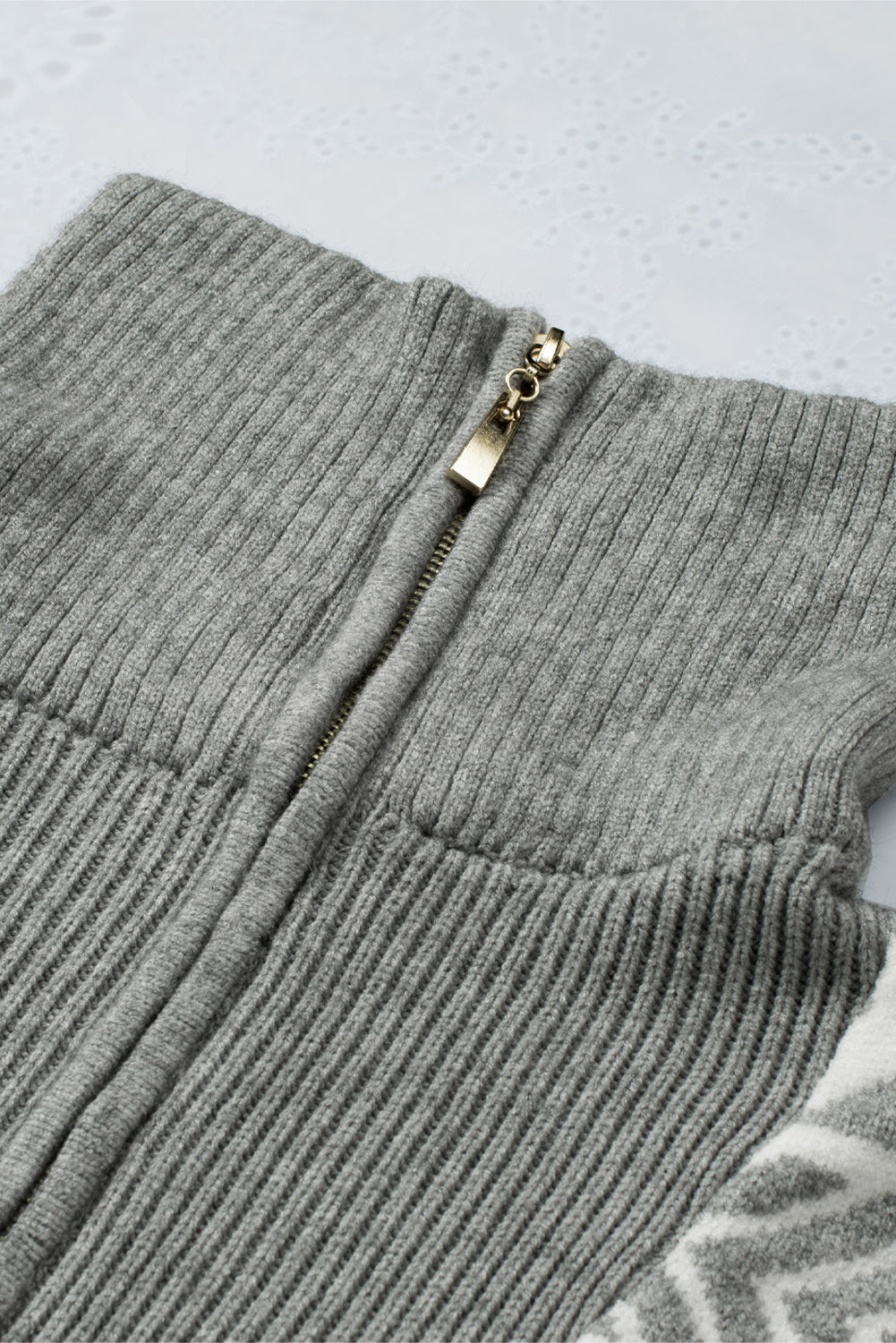 Azahara | Moderner und bequemer allgemeiner Pullover