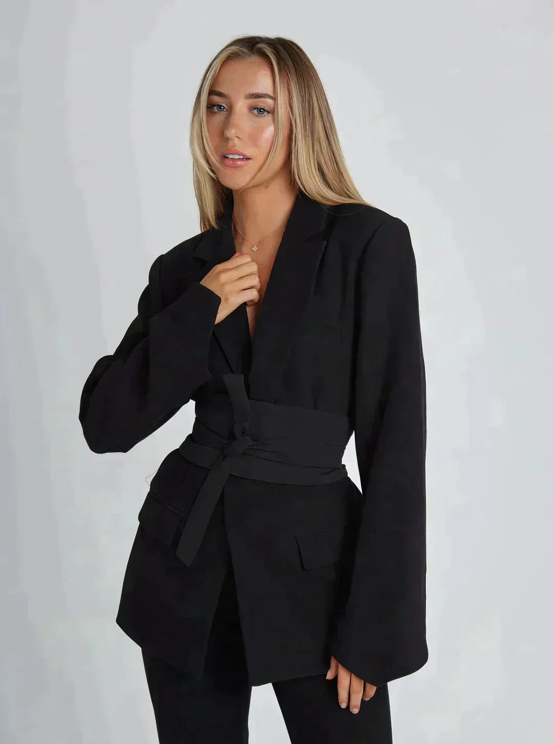 Sonia® | Moderner und komfortabler allgemeiner Blazer