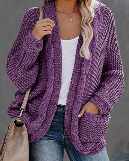 Violetta | Entspannte und stilvolle Winter-Strickjacke