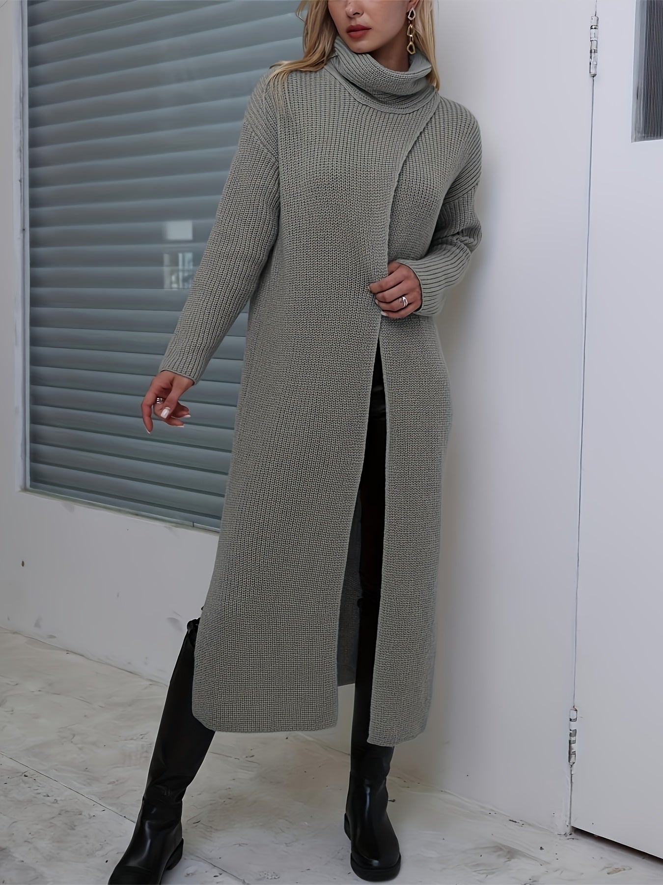 Sanya | Modische und minimalistische Winter-Strickjacke