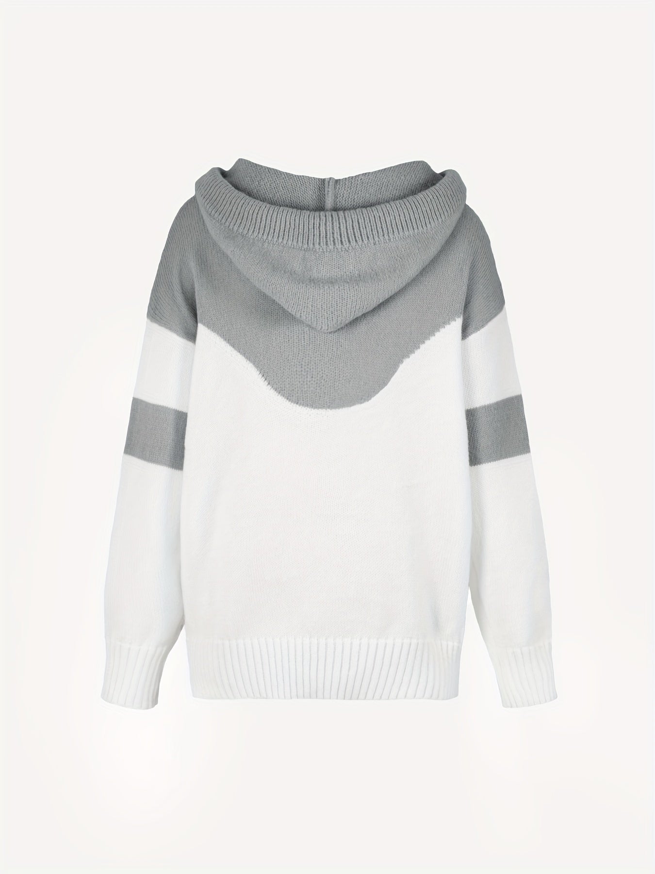 Dinara | Einfacher und stylischer Winter Hoodie