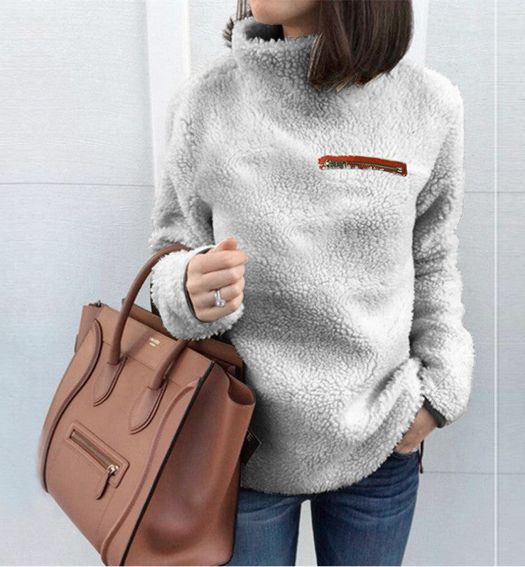 Clio | Modischer und minimalistischer Winterpullover