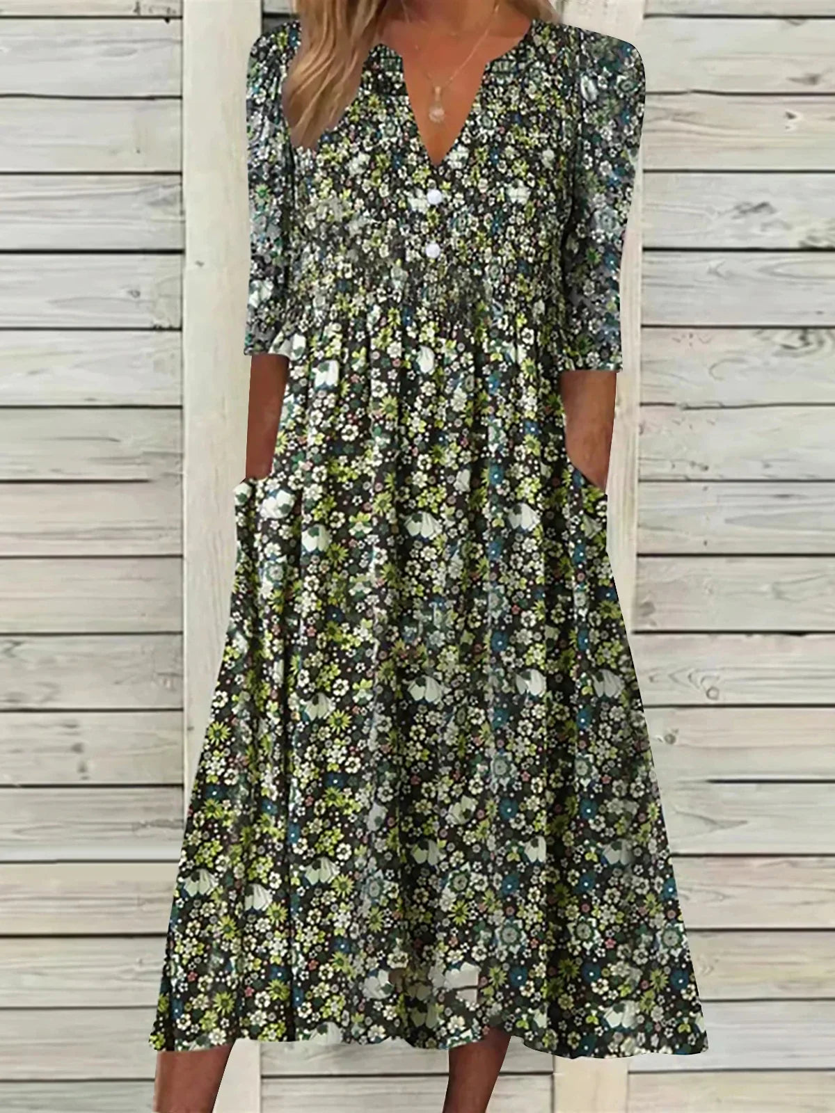 Ellis® | Lässiges florales kurzes Kleid mit V-Ausschnitt