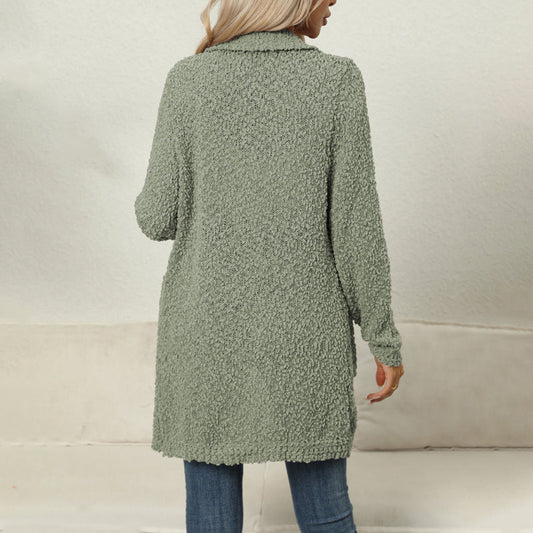 Aino | Klassische und elegante Strickjacke für den Winter