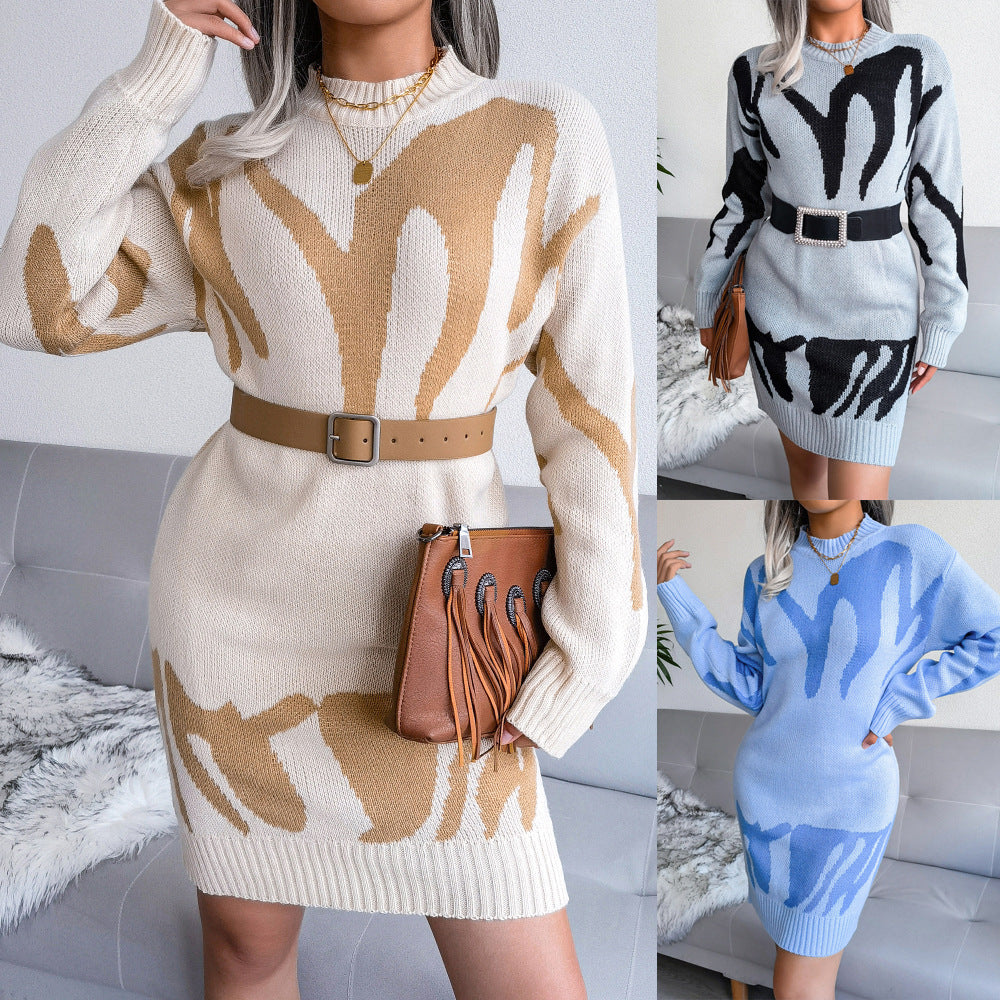 Tine | Modern and Versatile winter Dress