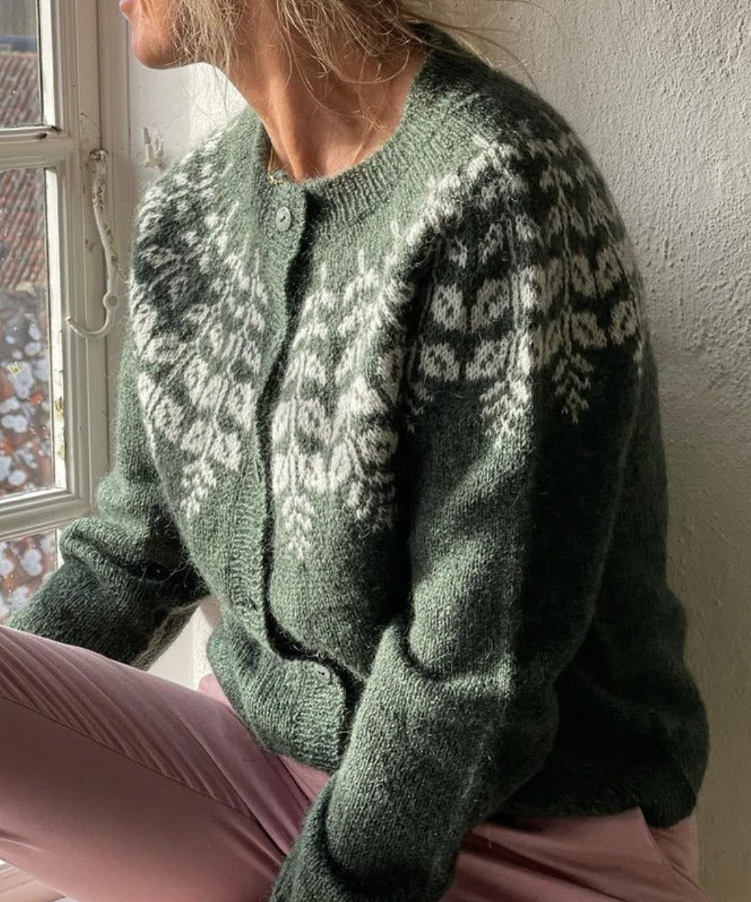 Efigénia® | Schlichte und stilvolle allgemeine Strickjacke