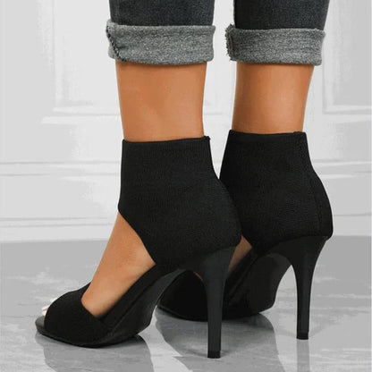 Timeless and supportive orthopedic winter Heels