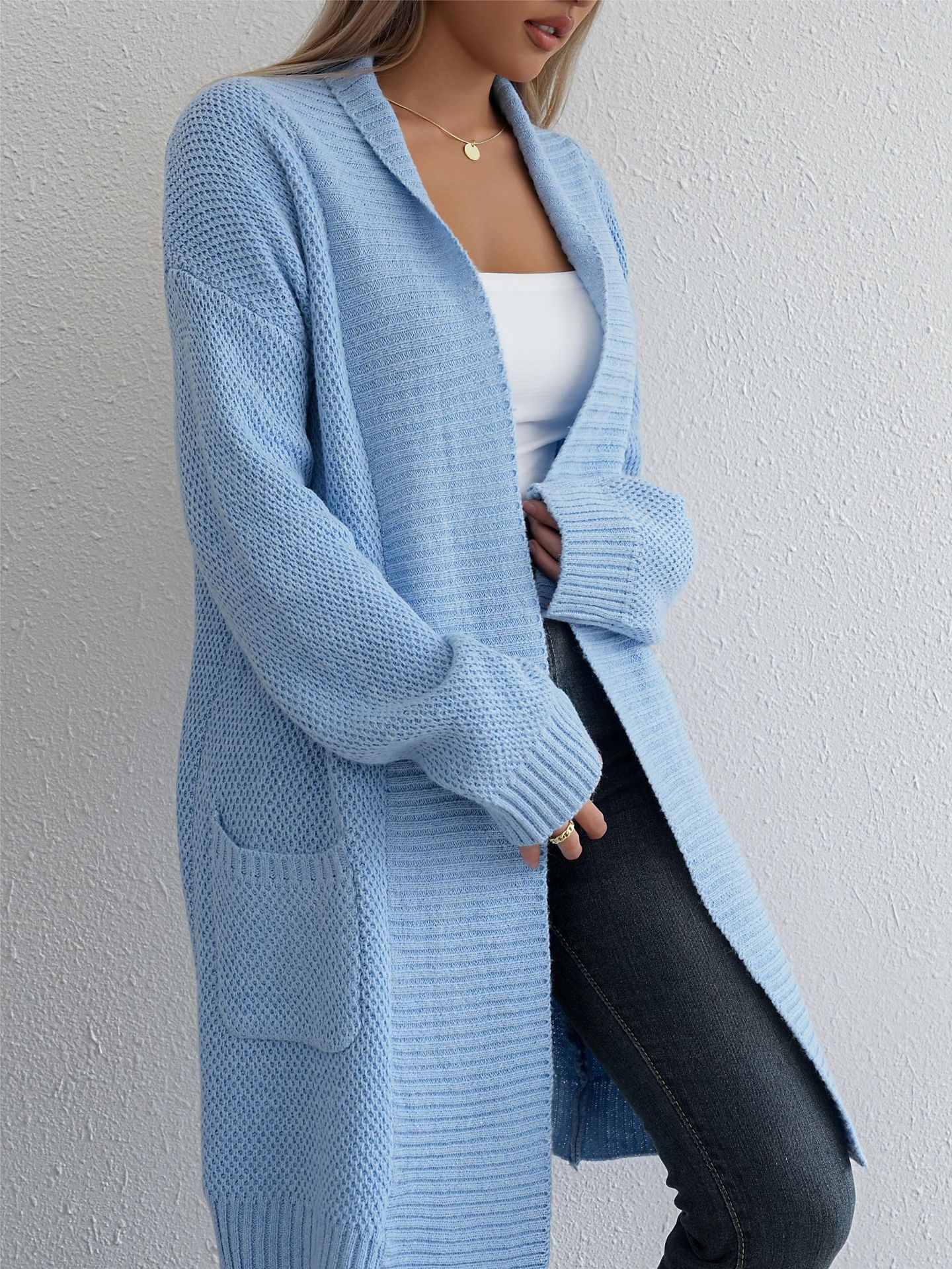 Women’s Solid Colour Mid-Thigh Knit Cardigan with Pockets