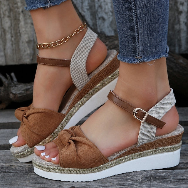 Lucienne® | Feminine und frische Sandalen