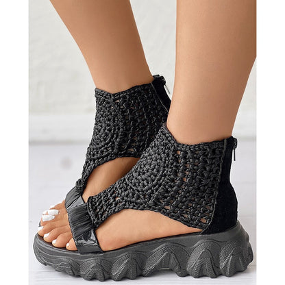 Fashionable and supportive orthopedic winter footwear