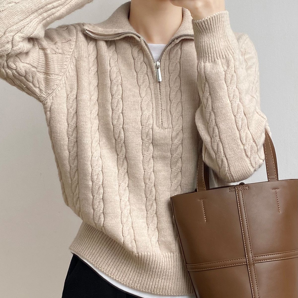 Penelope® | Trendiger Pullover mit Reißverschluss