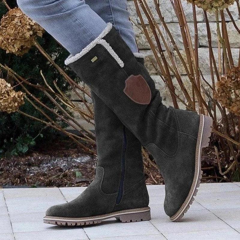 Elegant and detailed supportive winter Boots