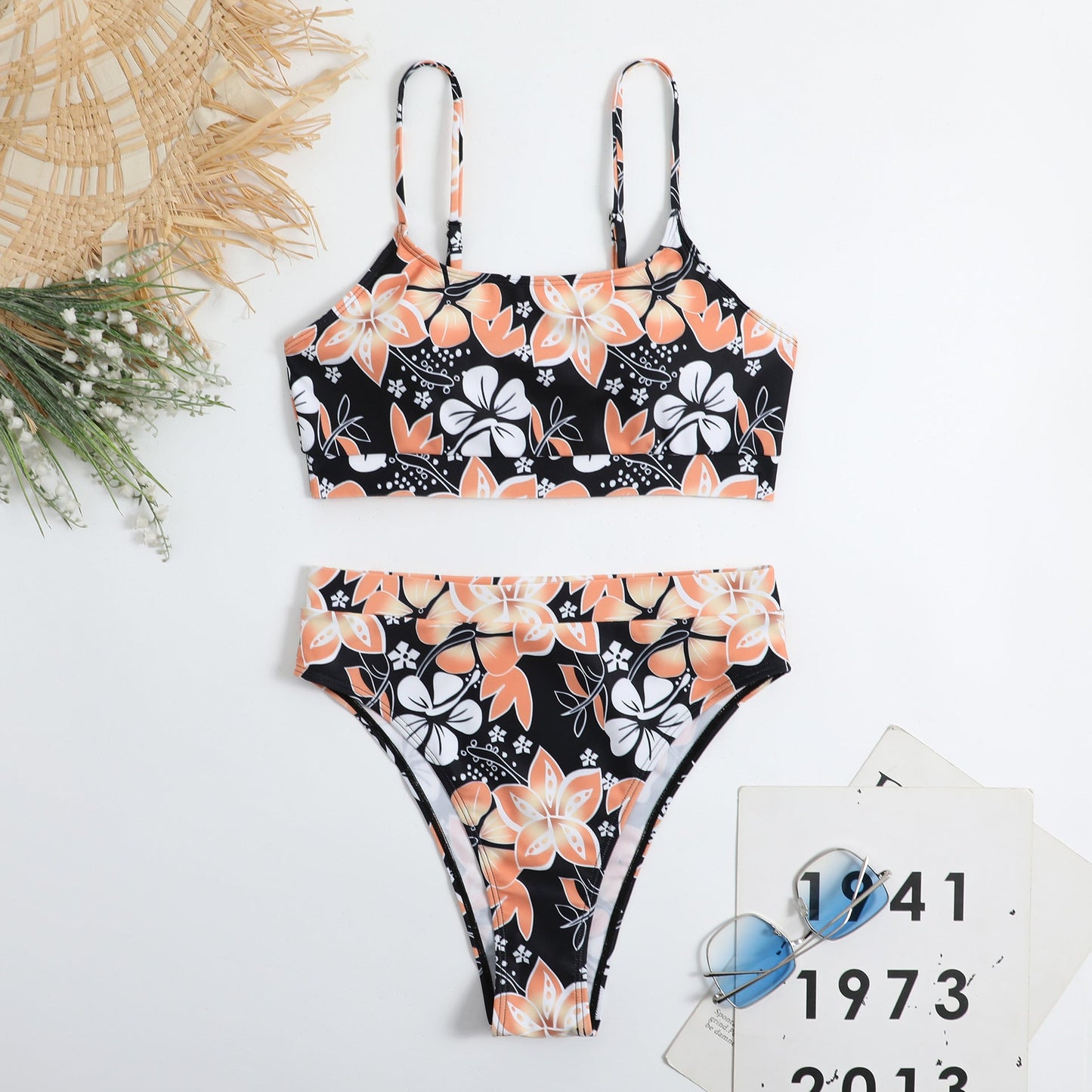 Amalia® | Bikini mit tropischen Blumen