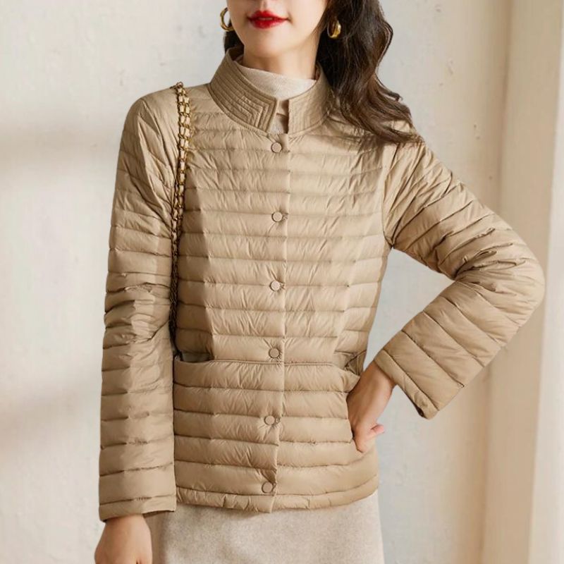 Bärbel | Trendy and Elegant winter Jacket