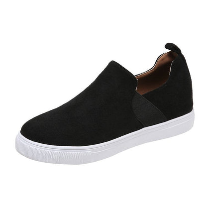 sneakers  | Women's Classic Round toe Slip on Flat Sneakers | thecurvestory.myshopify.com