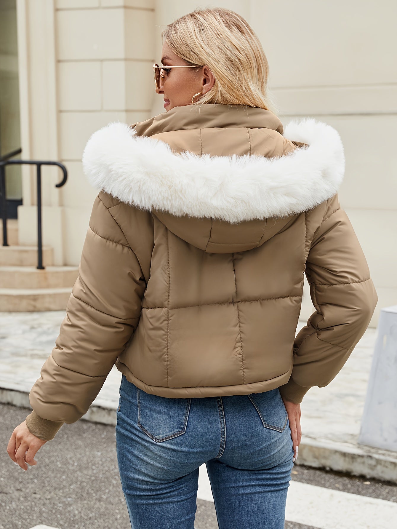 Valya | Maßgeschneiderte und elegante Winterjacke