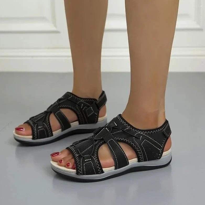 Stützende und trendige allgemeine orthopädische Sandalen