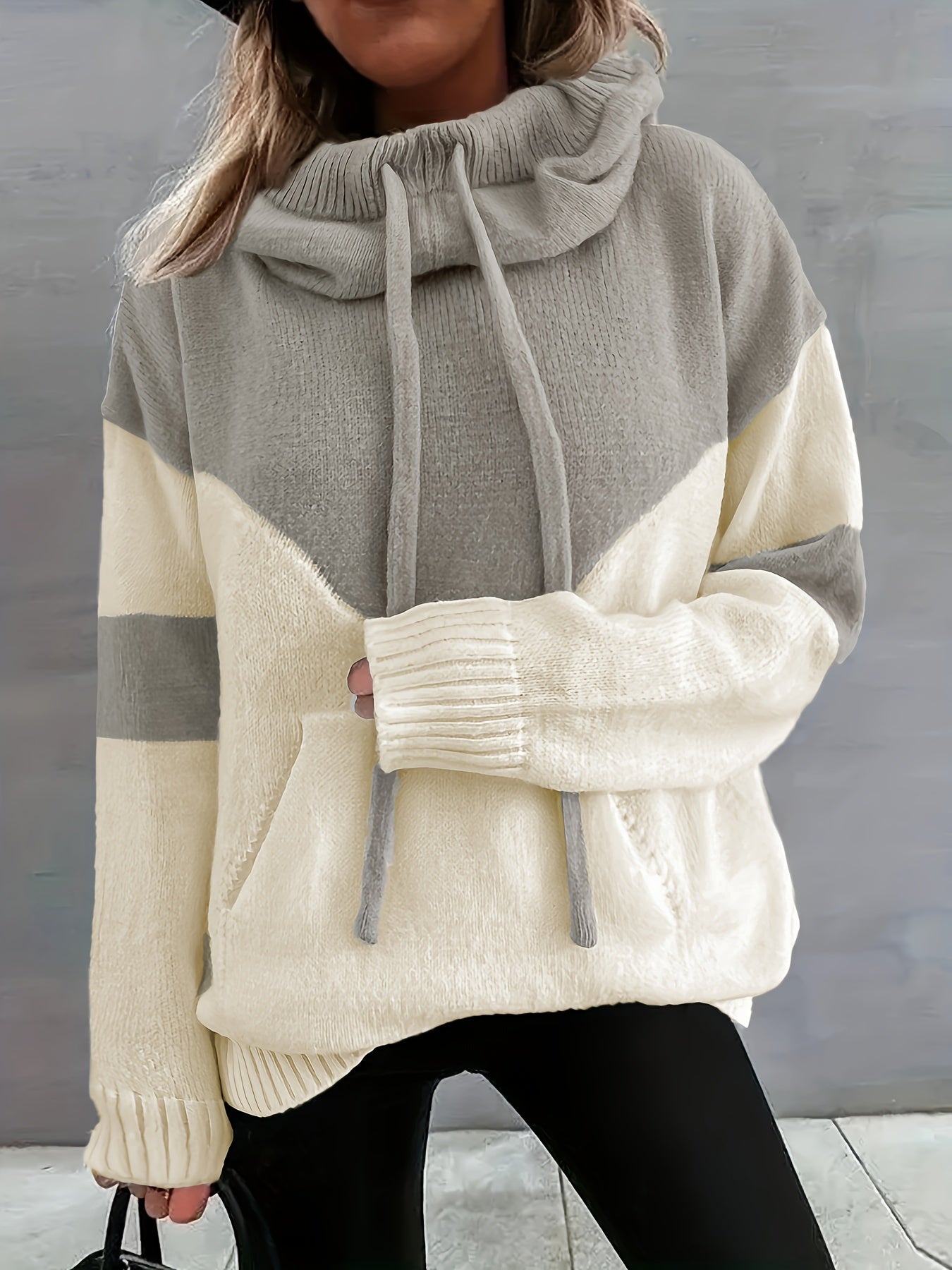 Dinara | Einfacher und stylischer Winter Hoodie