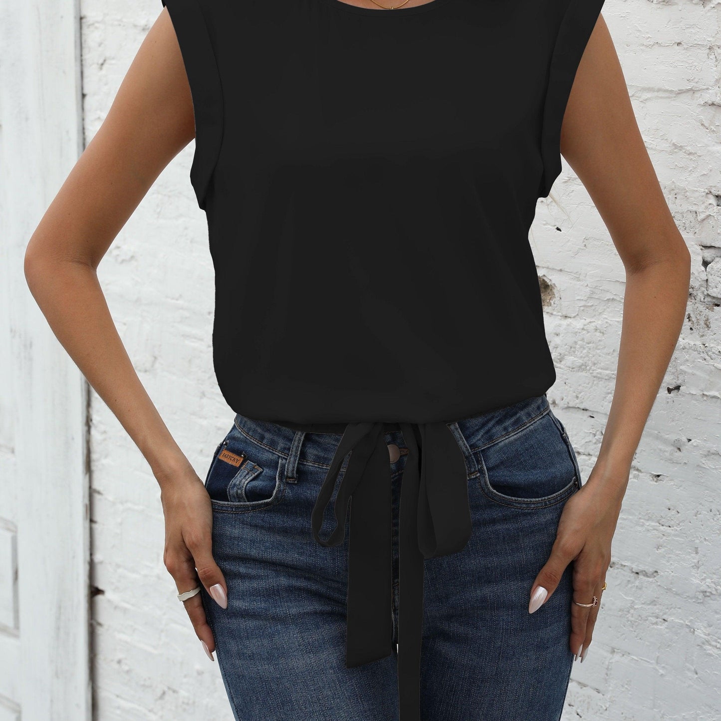 Chic Keyhole Back Tie Front Blouse - Effortless Casual Style with Classic Crew Neck Design - Perfect for Womens - Shop & Buy