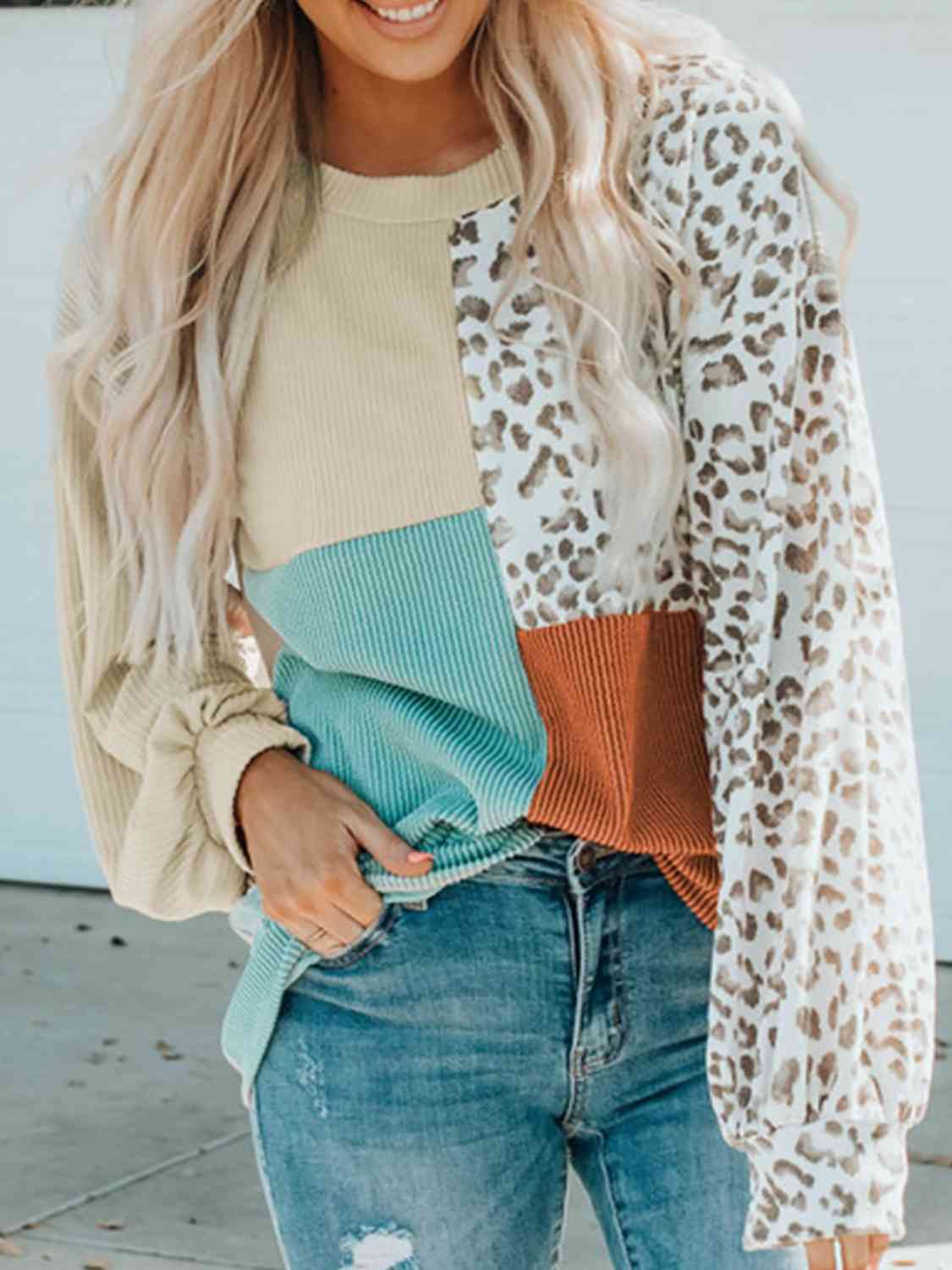 Color Block Leopard Round Neck Sweatshirt king-general-store-5710.myshopify.com