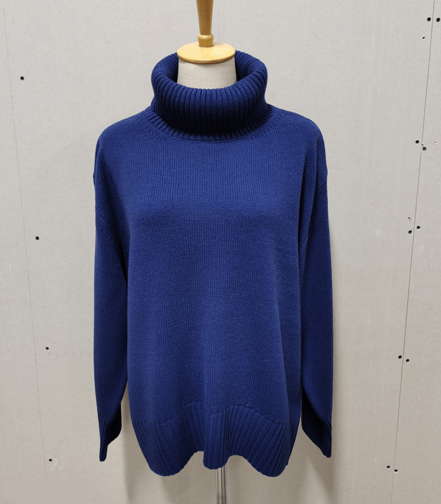 Burkhardine | Zeitloser und stilvoller Winterpullover