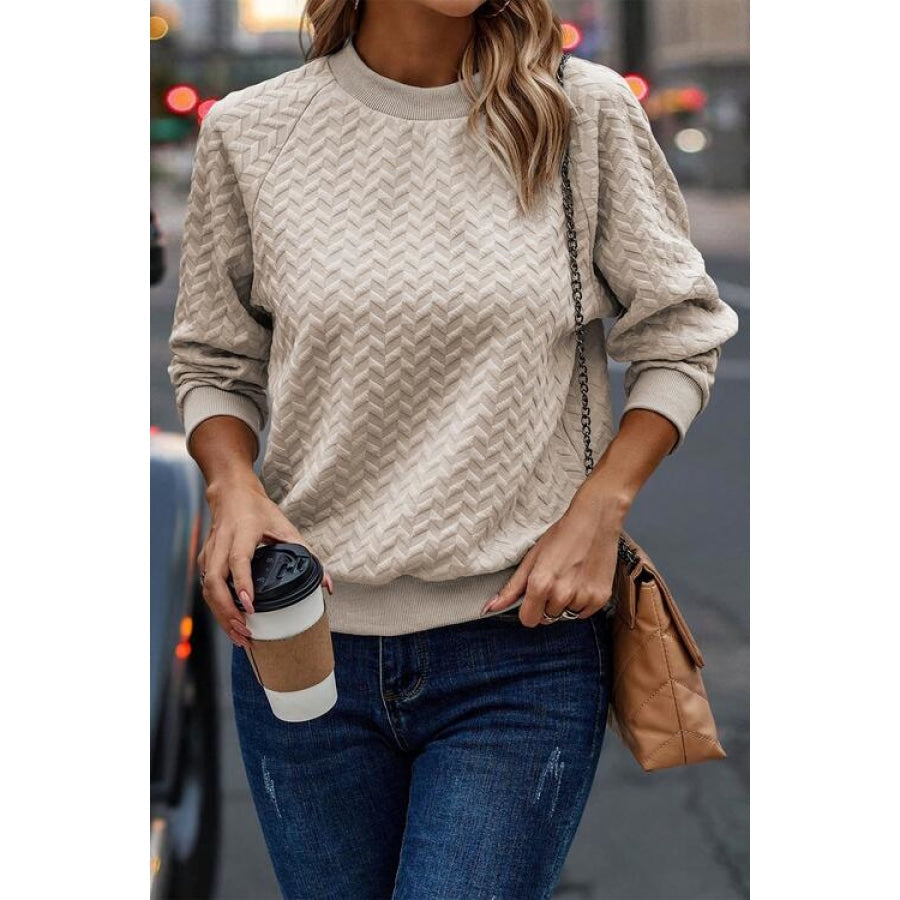 Texture Round Neck Long Sleeve Sweatshirt